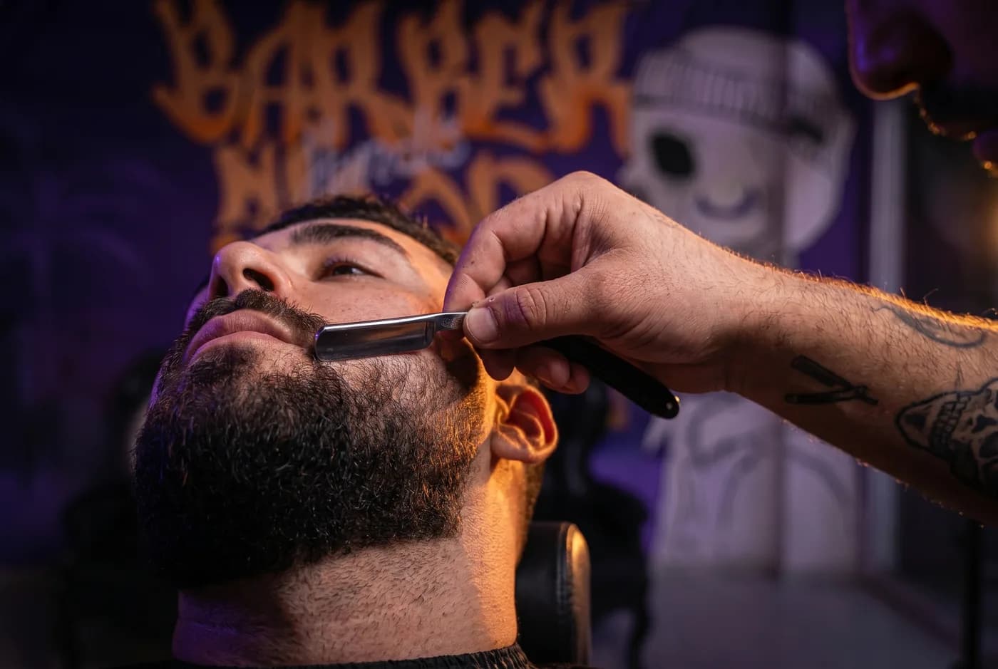 עיצוב זקן — Handi's Barbershop